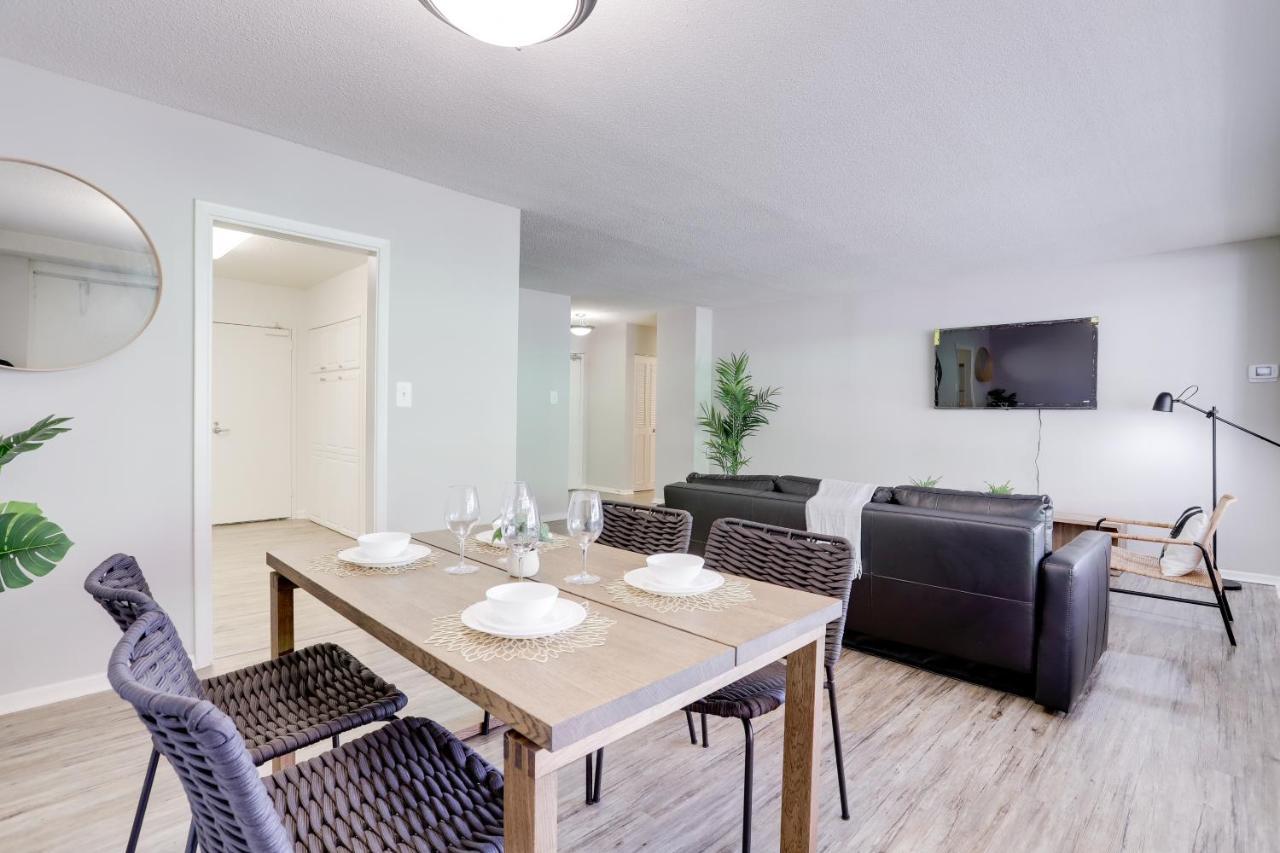 Modern Apartment At Crystal City Arlington Extérieur photo